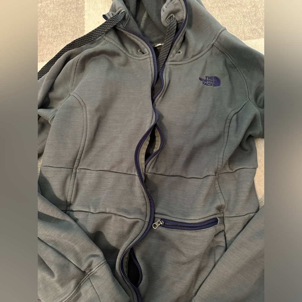 The North Face Green and Purple Sweater Zip Up